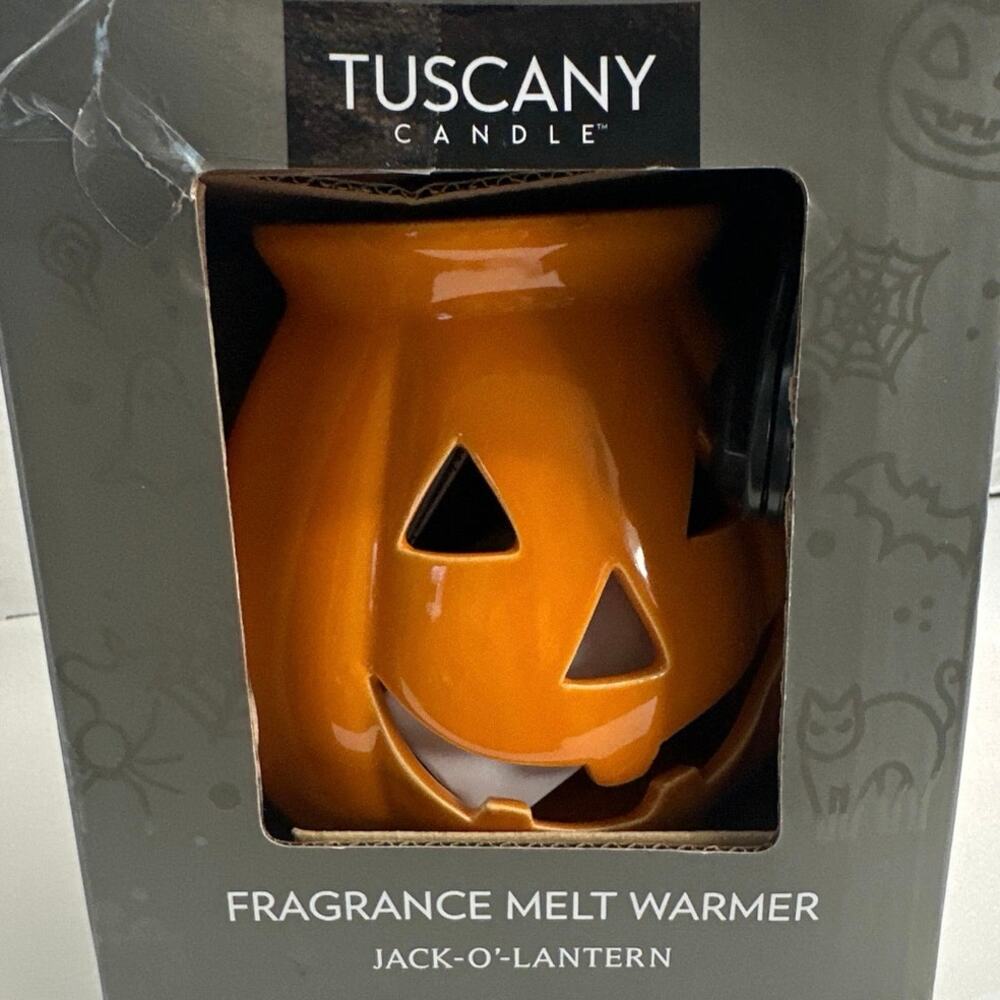 Tuscany Jack-O-Lantern Frangrance Melt Warmer electric by Tuscany Candle NWT.